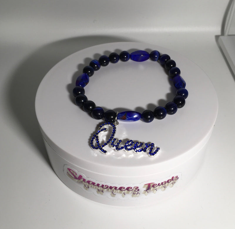Queen Arm Candy Collection